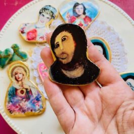 Ecce Homo Amuleto Prendedor